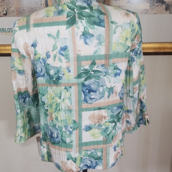 Alfred Dunner Multicolor Floral Jacket, size 10P - Picture 6 of 8